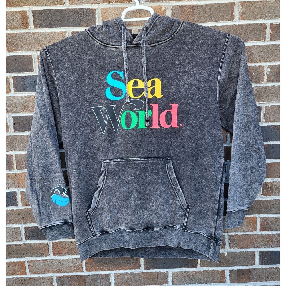 Vintage Style Sea World Logo Sweatshirt Hoodie With Pocket NWT $60 New
